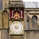 Wells, Cathedral-clock